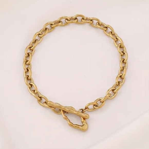 Elegant 18k Gold Plated Stainless Steel Chain Bracelet - Picture 1 of 10
